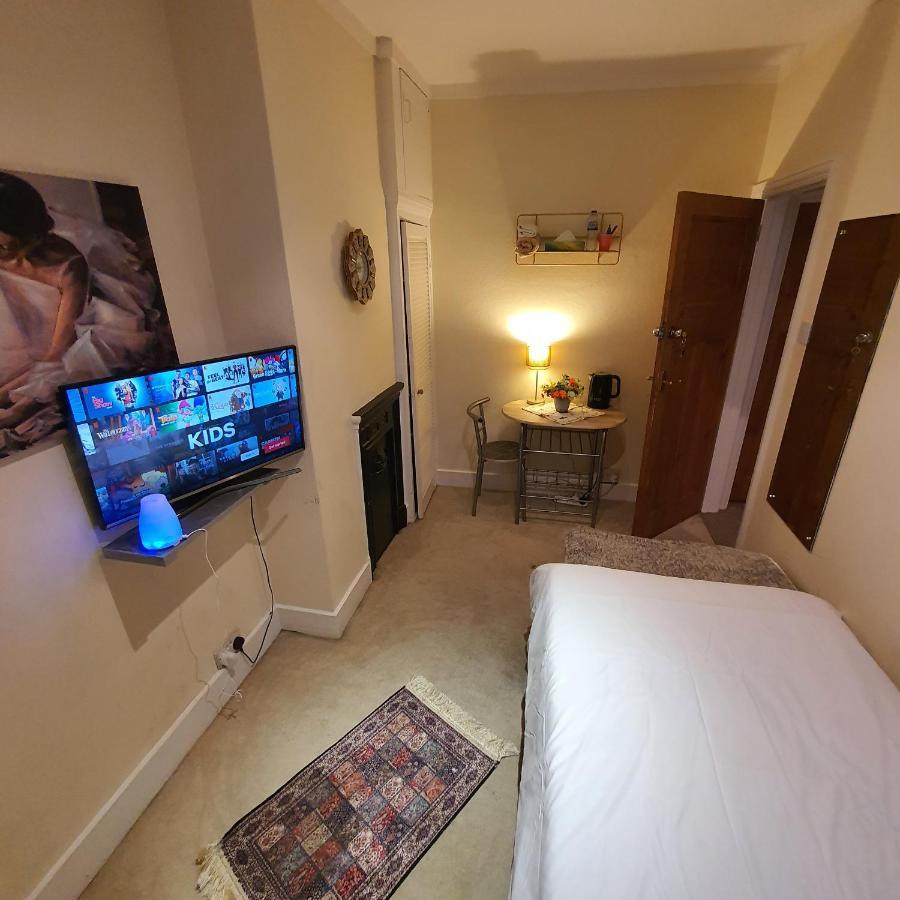 Monalisa Single Room Near Edgware Station Exterior foto